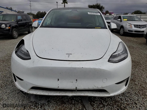2023 Tesla Model Y Long Range with VIN 7SAYGDEE8PA069783, listed as a Copart auction lot 44635395 with 34,823 mi miles and Salvage Title. Bid and sale history available at carsss.com. Image 5.