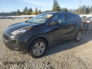 2017 Kia Sportage LX z VIN KNDPMCAC8H7235813, wystawiony jako Copart lot #52716515 z przebiegiem 135 221 mil mil oraz Szkoda całkowita • Salvage title. Historia ofert i sprzedaży dostępna na DreamBid. Obrazek 1.