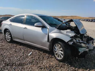 2011 Mazda 6 i Grand Touring with VIN 1YVHZ8CH1B5M02540, listed as a Copart auction lot 63671455 with 184,803 mi miles and Salvage title. Bid and sale history available at DreamBid. Image 4.