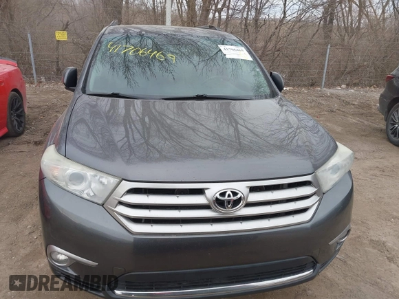 2011 Toyota Highlander Limited with VIN 5TDDK3EH8BS078912, listed as a IAAI auction lot 41706469 with 242,651 mi miles and . Bid and sale history available at DreamBid. Image 12.