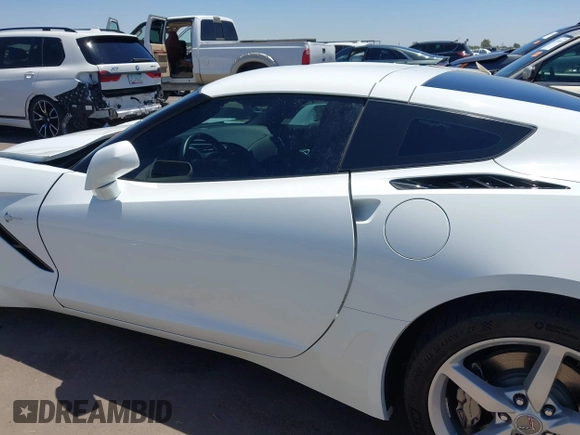 2015 Chevrolet Corvette 1LT с VIN 1G1YB2D75F5123362, выставлен на аукционе IAAI как лот 42498291 с пробегом 44 354 миль миль и . История ставок и продаж доступна на DreamBid. Изображение 15.