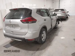 2018 Nissan Rogue SV with VIN KNMAT2MV4JP503679, listed as a IAAI auction lot 41454438 with 71,241 mi miles. Bid and sale history available at carsss.com. Image 4.