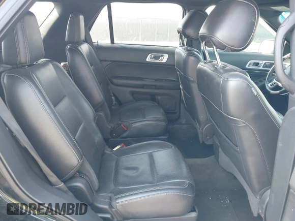 2013 Ford Explorer Sport z VIN 1FM5K8GT3DGC86028, wystawiony jako IAAI lot #40596140 z przebiegiem 136 292 mil mil oraz . Historia ofert i sprzedaży dostępna na DreamBid. Obrazek 8.