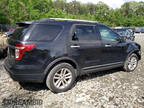 2013 Ford Explorer XLT with VIN 1FM5K7D91DGA53185, listed as a Copart auction lot 55802305 with 216,210 mi miles and Salvage title. Bid and sale history available at DreamBid. Image 3.