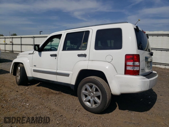 2012 Jeep Liberty Sport Latitude z VIN 1C4PJMAK3CW168087, wystawiony jako Copart lot #55071525 z przebiegiem 108 557 mil mil oraz Szkoda całkowita • Salvage title. Historia ofert i sprzedaży dostępna na DreamBid. Obrazek 2.