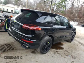 2016 Porsche Cayenne S E-Hybrid with VIN WP1AE2A26GLA17555, listed as a Copart auction lot 44078415 with 56,830 mi miles and Clean title. Bid and sale history available at DreamBid. Image 3.