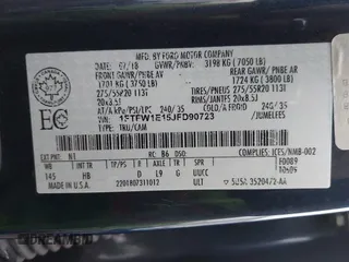 2018 Ford F-150 XL z VIN 1FTFW1E15JFD90723, wystawiony jako IAAI lot #41106449 z przebiegiem Nie podano mil oraz . Historia ofert i sprzedaży dostępna na DreamBid. Obrazek 9.