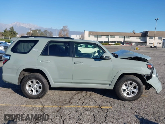 2022 Toyota 4Runner TRD Sport with VIN JTESU5JR8N5987279, listed as a IAAI auction lot 41298543 with 71,032 mi miles and . Bid and sale history available at DreamBid. Image 14.