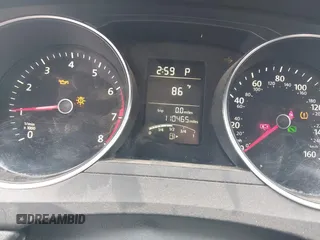 2015 Volkswagen Jetta SE с VIN 3VWD17AJ0FM268841, выставлен на аукционе IAAI как лот 42175788 с пробегом 110 465 миль миль и . История ставок и продаж доступна на DreamBid. Изображение 7.