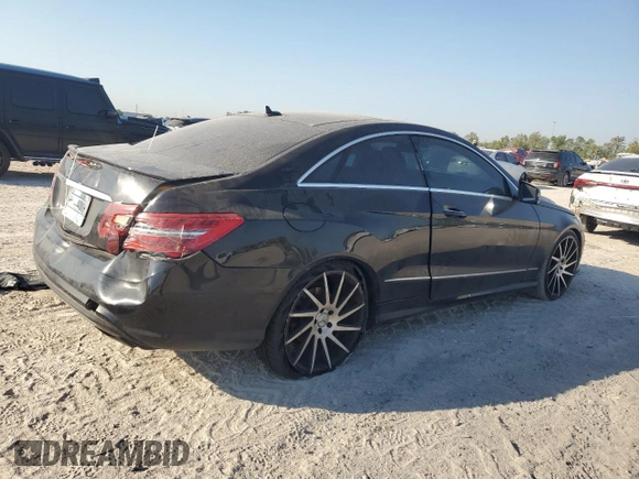 2013 Mercedes-Benz E 550 с VIN WDDKJ7DB9DF219820, выставлен на аукционе Copart как лот 75694914 с пробегом 162 352 миль миль и Списание • Salvage title. История ставок и продаж доступна на DreamBid. Изображение 3.