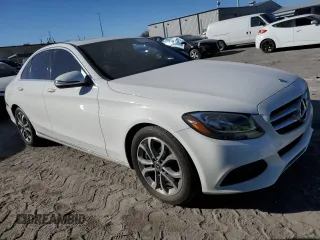 2018 Mercedes-Benz C 300 with VIN 55SWF4JB2JU273443, listed as a Copart auction lot 43762185 with 69,137 mi miles and Salvage Title. Bid and sale history available at DreamBid. Image 4.