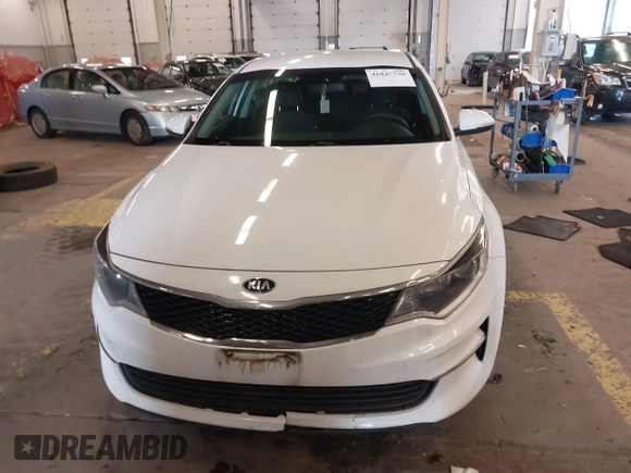 2016 Kia Optima LX with VIN 5XXGT4L31GG046321, listed as a IAAI auction lot 41847730 with 88,439 mi miles. Bid and sale history available at carsss.com. Image 12.