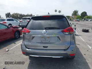 2018 Nissan Rogue S with VIN KNMAT2MT6JP615219, listed as a IAAI auction lot 42038992 with 64,334 mi miles and . Bid and sale history available at carsss.com. Image 16.