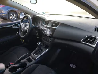 2017 Nissan Sentra SR with VIN 3N1AB7AP9HY358415, listed as a IAAI auction lot 41278687 with 70,338 mi miles and . Bid and sale history available at carsss.com. Image 5.
