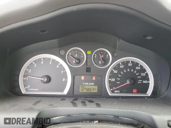 2005 Hyundai Santa Fe GLS with VIN KM8SC73DX5U878943, listed as a Copart auction lot 61337024 with 127,857 mi miles and Salvage Title. Bid and sale history available at carsss.com. Image 9.