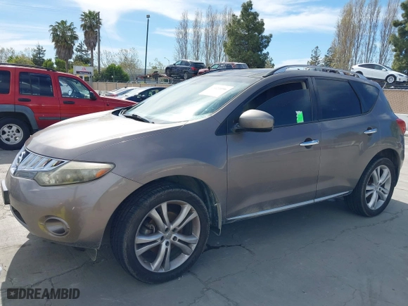 2009 Nissan Murano SL with VIN JN8AZ18W99W128700, listed as a IAAI auction lot 42021096 with 209,751 mi miles. Bid and sale history available at carsss.com. Image 6.