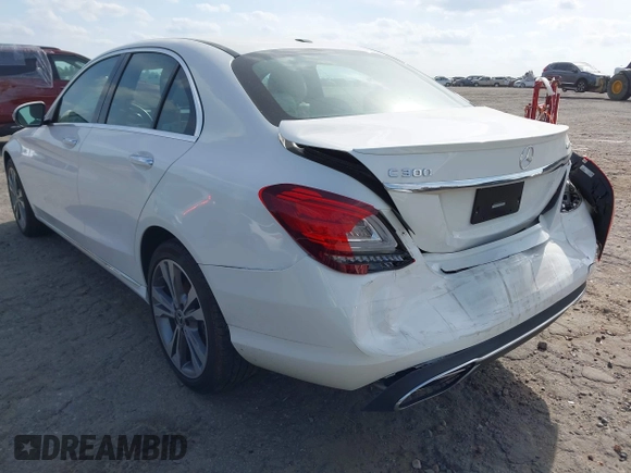 2019 Mercedes-Benz C 300 with VIN 55SWF8EB8KU293103, listed as a IAAI auction lot 41946778 with 47,993 mi miles and . Bid and sale history available at carsss.com. Image 3.