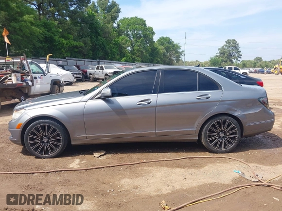 2008 Mercedes-Benz C 300 Sport with VIN WDDGF54X28F058210, listed as a IAAI auction lot 42040103 with 172,433 mi miles and . Bid and sale history available at DreamBid. Image 14.