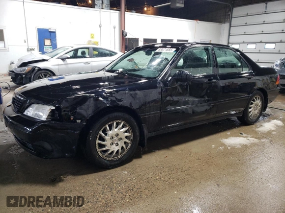 1998 Acura RL Premium with VIN JH4KA965XWC010392, listed as a Copart auction lot 88821685 with 181,639 mi miles and Salvage Title. Bid and sale history available at carsss.com. Image 1.
