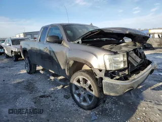 2010 GMC Sierra 1500 with VIN 1GTSCUEA7AZ284197, listed as a Copart auction lot 41985095 with Not Provided miles and Salvage Title. Bid and sale history available at DreamBid. Image 4.
