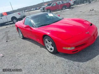 1998 Chevrolet Corvette with VIN 1G1YY22G2W5128911, listed as a IAAI auction lot 41917666 with 81,937 mi miles. Bid and sale history available at carsss.com. Image 1.