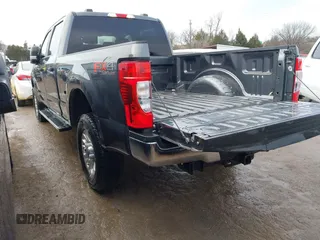 2020 Ford F-250 XL with VIN 1FT7W2BNXLEC88523, listed as a IAAI auction lot 41413956 with 64,787 mi miles and . Bid and sale history available at DreamBid. Image 3.