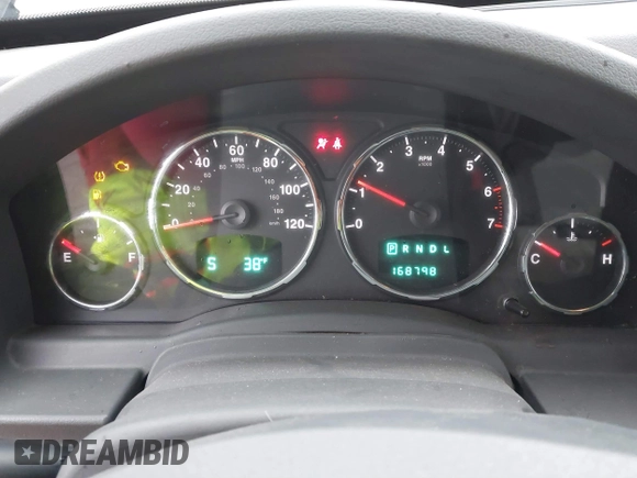 2008 Jeep Liberty Sport z VIN 1J8GN28KX8W187590, wystawiony jako IAAI lot #41440916 z przebiegiem 168 798 mil mil oraz . Historia ofert i sprzedaży dostępna na DreamBid. Obrazek 7.