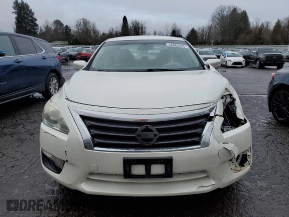 2014 Nissan Altima 2.5 with VIN 1N4AL3AP9EC146935, listed as a Copart auction lot 44960225 with 138,550 mi miles and Salvage Title. Bid and sale history available at DreamBid. Image 5.