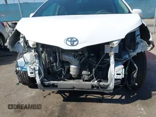 2016 Toyota Sienna SE с VIN 5TDXK3DC0GS702003, выставлен на аукционе IAAI как лот 41957604 с пробегом 41 409 миль миль и . История ставок и продаж доступна на DreamBid. Изображение 6.