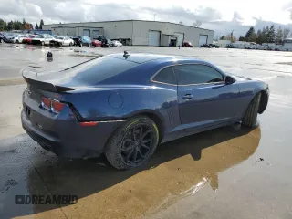 2011 Chevrolet Camaro 2LT with VIN 2G1FC1ED4B9132666, listed as a Copart auction lot 50950605 with 121,565 mi miles and Salvage title. Bid and sale history available at DreamBid. Image 3.