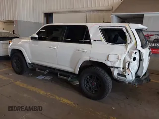 2018 Toyota 4Runner SR5 with VIN JTEBU5JRXJ5603321, listed as a IAAI auction lot 41671207 with 56,540 mi miles. Bid and sale history available at carsss.com. Image 3.