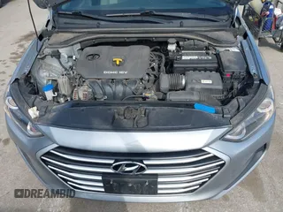 2017 Hyundai Elantra SE z VIN 5NPD74LF9HH112492, wystawiony jako IAAI lot #42083796 z przebiegiem 142 877 mil mil oraz . Historia ofert i sprzedaży dostępna na DreamBid. Obrazek 10.