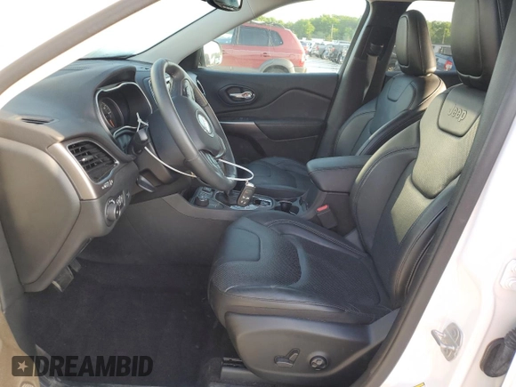 2019 Jeep Cherokee Limited with VIN 1C4PJMDX7KD193995, listed as a Copart auction lot 50142795 with 32,779 mi miles and Salvage Title. Bid and sale history available at carsss.com. Image 7.