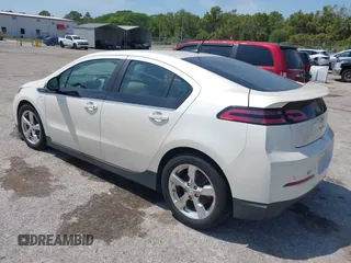 2014 Chevrolet Volt with VIN 1G1RB6E4XEU152117, listed as a IAAI auction lot 42107089 with 130,376 mi miles and . Bid and sale history available at carsss.com. Image 3.
