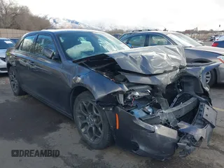2018 Chrysler 300 with VIN 2C3CCAGGXJH267290, listed as a IAAI auction lot 41198756 with 92,790 mi miles. Bid and sale history available at carsss.com. Image 1.