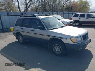 2000 Subaru Forester L with VIN JF1SF6353YH731123, listed as a IAAI auction lot 41999883 with 167,396 mi miles. Bid and sale history available at carsss.com. Image 1.