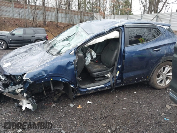 2023 Buick Encore GX Preferred z VIN KL4MMCSL4PB104398, wystawiony jako IAAI lot #42002582 z przebiegiem Nie podano mil oraz . Historia ofert i sprzedaży dostępna na DreamBid. Obrazek 14.