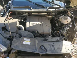 2022 Audi Q5 S line Premium with VIN WA1GAAFY4N2049173, listed as a Copart auction lot 83505184 with 0 mi miles and Salvage Title. Bid and sale history available at carsss.com. Image 12.