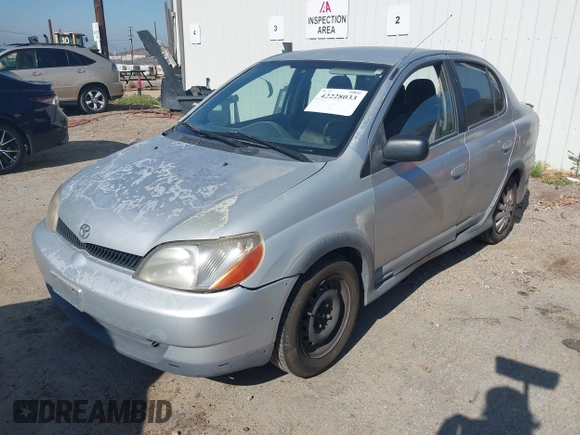 2000 Toyota ECHO with VIN JTDBT1236Y0028488, listed as a IAAI auction lot 42228033 with 246,702 mi miles and . Bid and sale history available at DreamBid. Image 2.