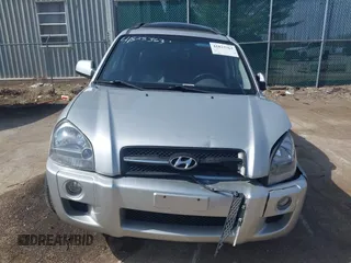 2008 Hyundai Tucson SE with VIN KM8JN72D68U844736, listed as a IAAI auction lot 41823363 with 1 mi miles. Bid and sale history available at carsss.com. Image 12.