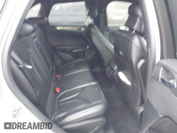 2019 Lincoln MKC Standard with VIN 5LMCJ1D91KUL27746, listed as a IAAI auction lot 41552362 with 94,659 mi miles. Bid and sale history available at carsss.com. Image 8.