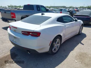 2020 Chevrolet Camaro 1LT с VIN 1G1FB1RS3L0149613, выставлен на аукционе IAAI как лот 41872747 с пробегом 74 361 миль миль и . История ставок и продаж доступна на DreamBid. Изображение 4.