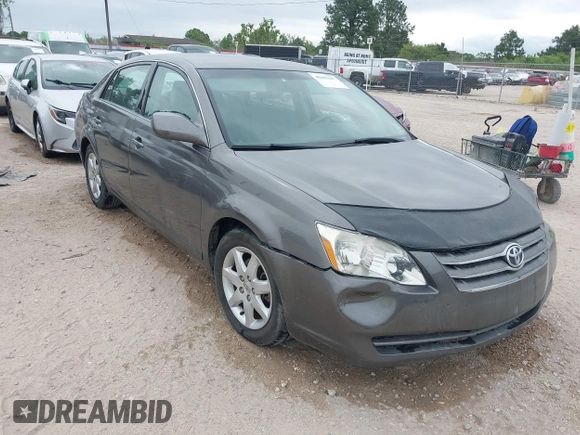 2006 Toyota Avalon XL with VIN 4T1BK36B76U156904, listed as a IAAI auction lot 42005667 with 115,195 mi miles. Bid and sale history available at carsss.com. Image 1.