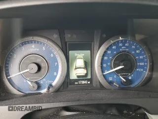2016 Toyota Sienna XLE с VIN 5TDYK3DC0GS741422, выставлен на аукционе Copart как лот 46788485 с пробегом 173 842 миль миль и На запчасти • Non repairable. История ставок и продаж доступна на DreamBid. Изображение 9.
