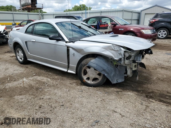 2001 Ford Mustang Standard with VIN 1FAFP40491F135093, listed as a Copart auction lot 59733575 with Not provided miles and Salvage title. Bid and sale history available at DreamBid. Image 4.