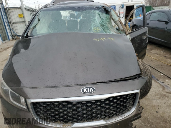 2016 Kia Sedona LX with VIN KNDMB5C10G6151540, listed as a Copart auction lot 46419095 with Not Provided miles and Salvage Title. Bid and sale history available at DreamBid. Image 12.