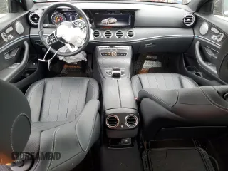 2019 Mercedes-Benz E 300 z VIN WDDZF4KBXKA673571, wystawiony jako Copart lot #52425625 z przebiegiem 32 605 mil mil oraz Szkoda całkowita • Salvage title. Historia ofert i sprzedaży dostępna na DreamBid. Obrazek 8.