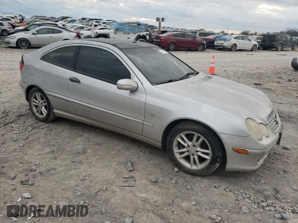 2003 Mercedes-Benz C 230 Kompressor с VIN WDBRN40J73A463100, выставлен на аукционе Copart как лот 82480364 с пробегом 150 291 миль миль и Чистый • Clean title. История ставок и продаж доступна на DreamBid. Изображение 4.