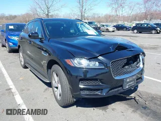 2018 Jaguar F-PACE 30t Premium with VIN SADCJ2GX6JA289636, listed as a IAAI auction lot 41906350 with 93,158 mi miles. Bid and sale history available at carsss.com. Image 1.