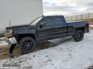2018 Chevrolet Silverado 1500 LT with VIN 1GCVKREH3JZ106720, listed as a Copart auction lot 44937325 with 93,212 mi miles and Clean Title. Bid and sale history available at carsss.com. Image 1.